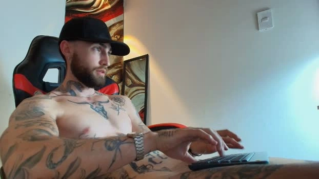 luke_davis01 21-08-2026 Male love sexykitty Video