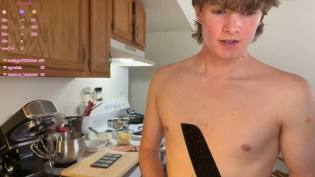 gucciboi4 22-08-2026 Male fuckass kiss Video