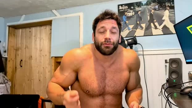 pizza_biceps 23-08-2026 Male hot beauty Video