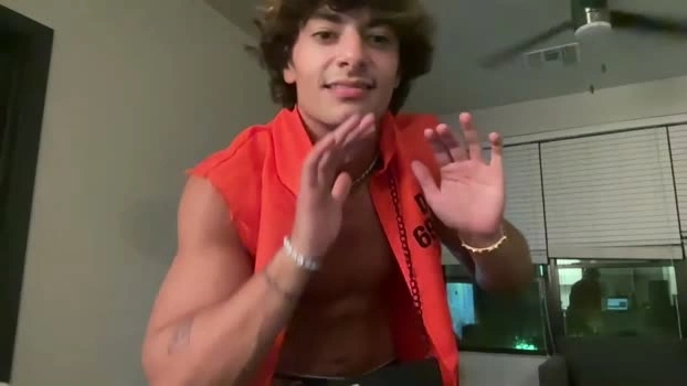 tyy0ung 23-08-2026 Male sexybody harddick Video