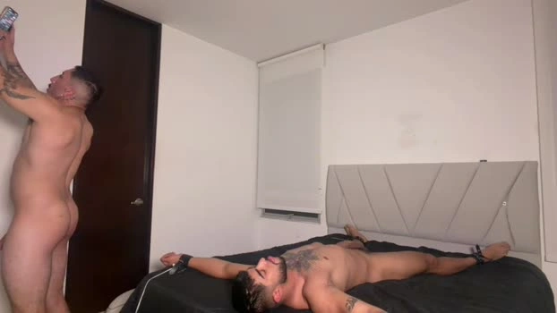 dylan_spencer 25-08-2026 Male striptease spank Video