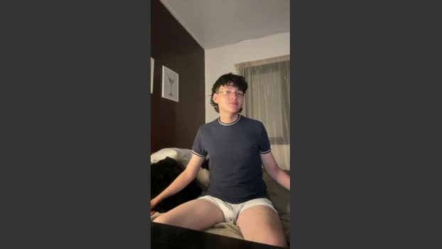 leonsitiuh 25-08-2026 Male beauty Show Video