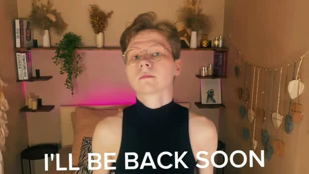 daniel_sanders 26-08-2026 Male Pretty spank Video
