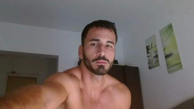 hornyasfuckk33 26-08-2026 Male bigtoys kiss Video