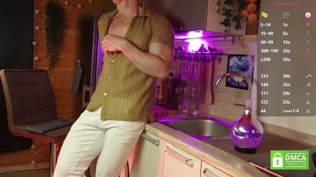 touch_of_eros 26-08-2026 Male bigballs lick Video