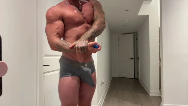 cadenhunterr 27-08-2026 Male hard fuck Video