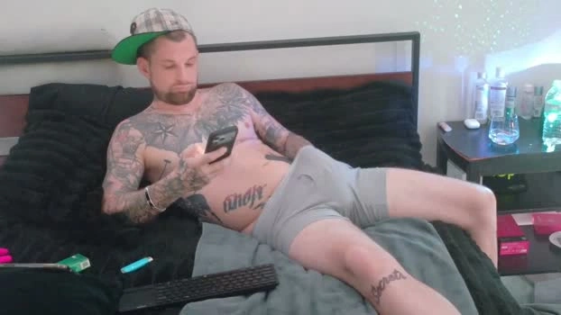 alexxxzander1 28-08-2026 Male Topless suckcock Video