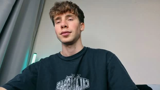 cute_brian 28-08-2026 Male suck sexy Video