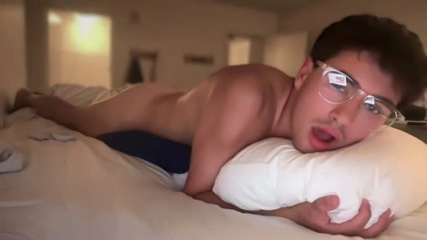 jaxsongray77 28-08-2026 Male bigload Topless Video