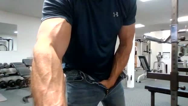 joe_smith5679 28-08-2026 Male bigass kiss Video
