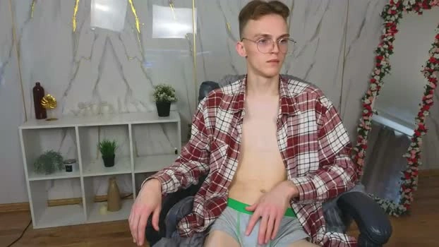 midnight_gospell__ 29-08-2026 Male lovense prettyface Video