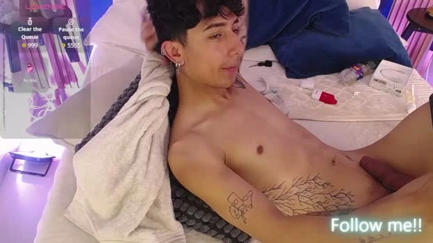 aiden_rivers_ 29-08-2026 Male Topless sexykitty Video