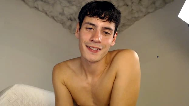 andrestorres0 30-08-2026 Male hard kiss Video