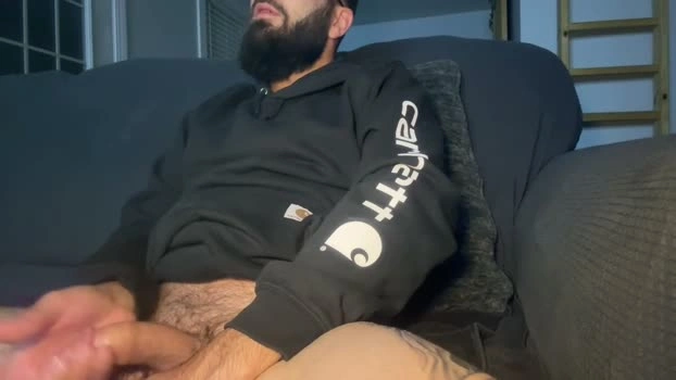 bigstrokes76 30-08-2026 Male horny love Video
