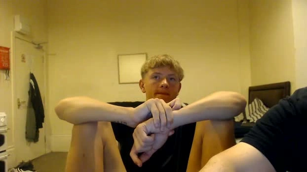 britishhugecock 29-08-2026 Male sexymale kiss Video