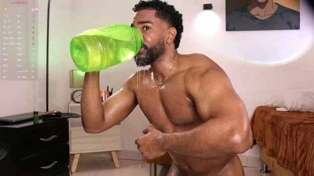 jaycobortiz_ 30-08-2026 Male kissing legs Video