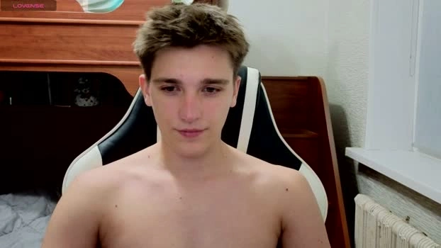 sweetyangeel 30-08-2026 Male twink strip Video
