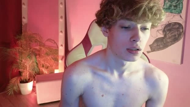 curly_twinkboy 31-08-2026 Male hardcock bj-dildo Video