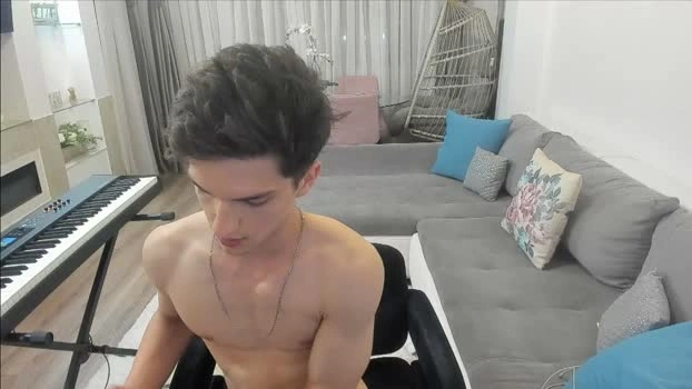 johnnyk8 01-09-2026 Male spank Nude Video