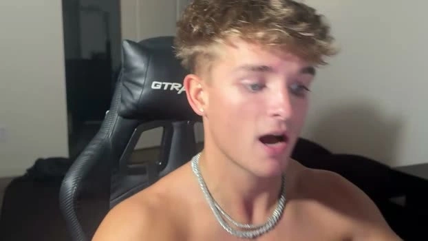 heytherehayden 03-09-2026 Male suckcock beautiful Video