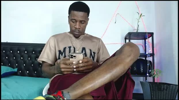 damian_hart_24cm 05-09-2026 Male bigass Topless Video
