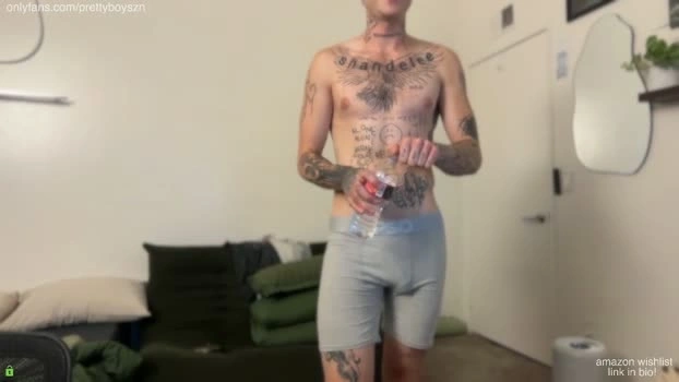 prettyboyszn 06-09-2026 Male suckcock kiss Video