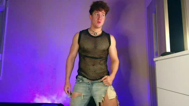 christianlevine_ 09-09-2026 Male sexymale legs Video