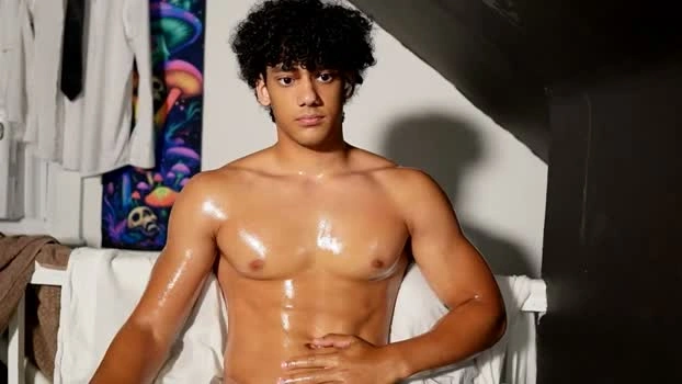 buffguy_69 10-09-2026 Male sweet bigballs Video
