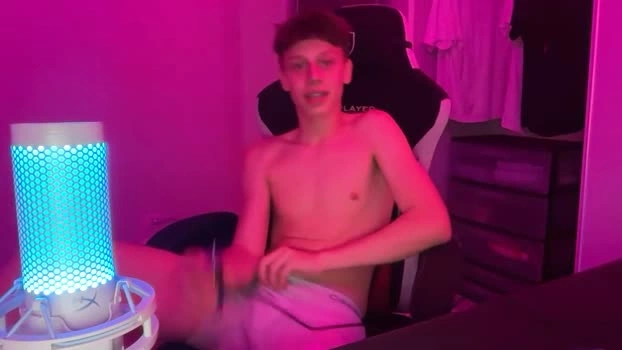 twinkxjusten 10-09-2026 Male big bicurious Video