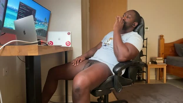 ukchocolate 10-09-2026 Male lick Porn Video
