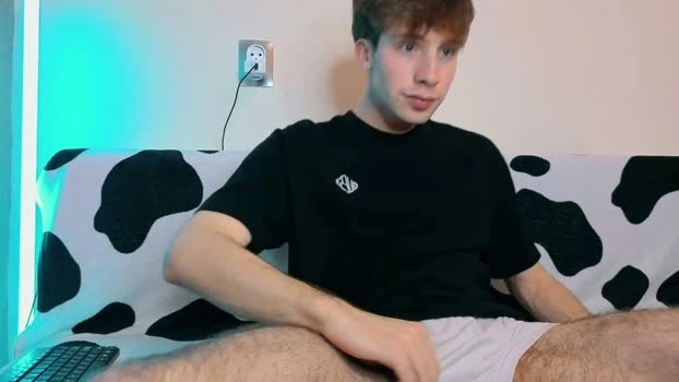 cute_brian 10-09-2026 Male bigass bigballs Video