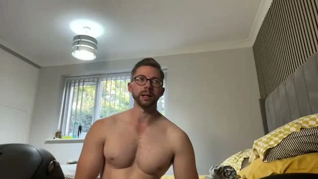 kkezzy 10-09-2026 Male beauty harddick Video