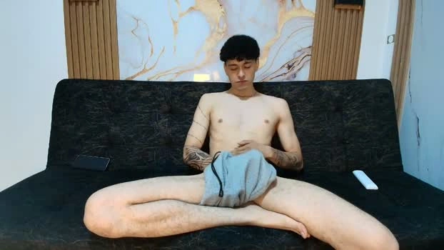 sexys_boys18 12-09-2026 Male skinny bigass Video