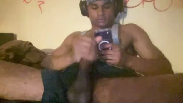 chitarzan 13-09-2026 Male ass naughty Video