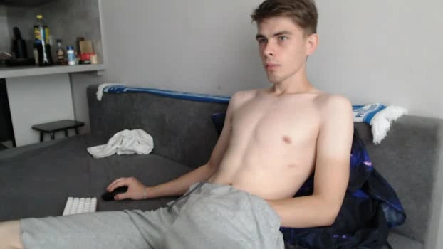 cute_oliver 13-09-2026 Male ass analtoy Video