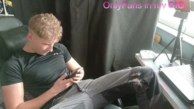 lildyl06 13-09-2026 Male prettyface XXX Video