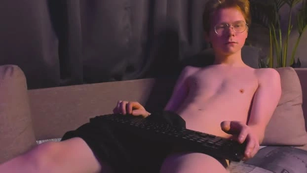 daniel_sanders 14-09-2026 Male fingering lovense Video
