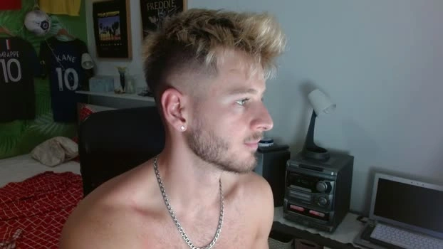 freddy_star 13-09-2026 Male lick nude Video