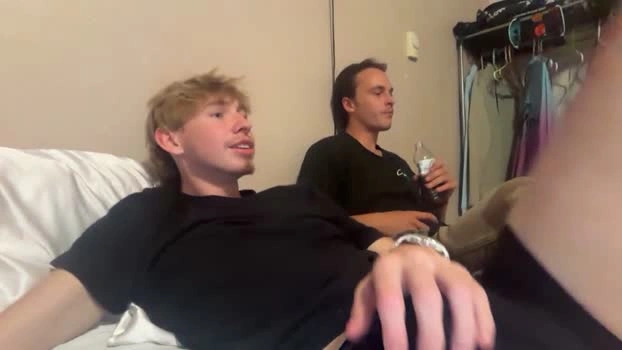 tyler_fox0 16-09-2026 Male fingers fuckher Video