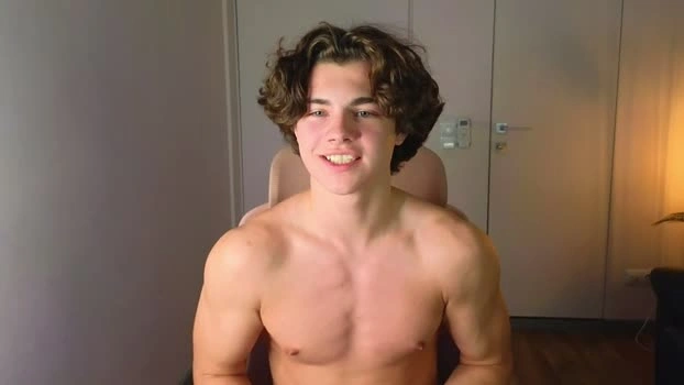 whiteskyy_ 16-09-2026 Male yummy juicy Video