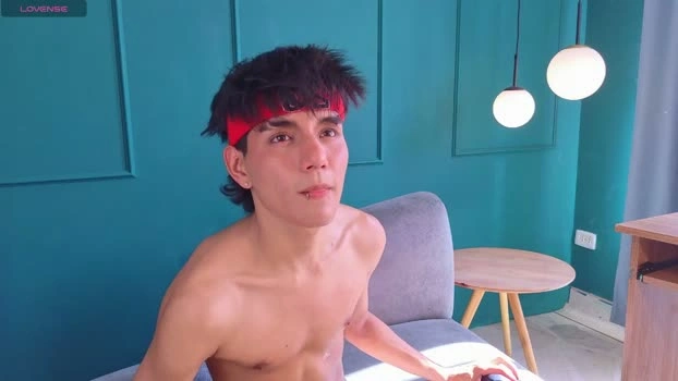 christopher_robin4 16-09-2026 Male hot Pretty Video