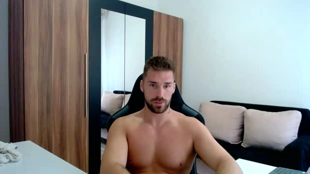 darius_94 17-09-2026 Male striptease lovense Video