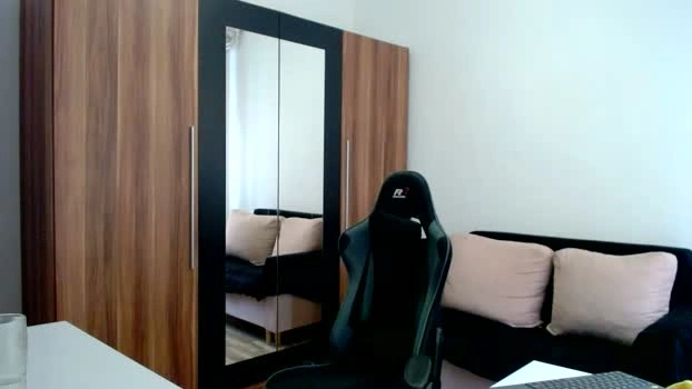 darius_94 17-09-2026 Male Video sexyfeet Video