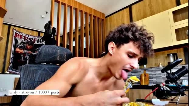 atreyon 18-09-2026 Male lick naughty Video