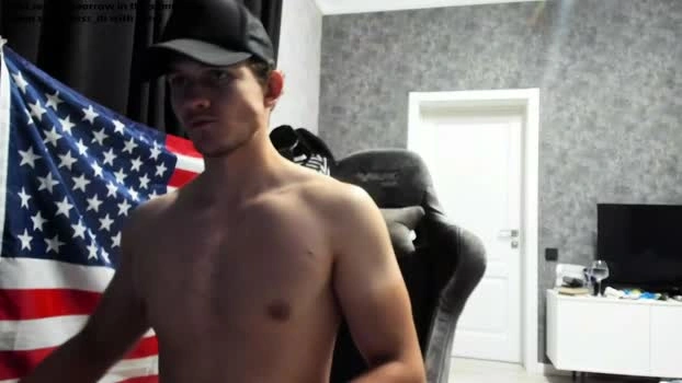 shameless_di 17-09-2026 Male amateur striptease Video