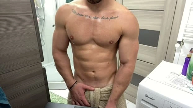advp69 19-09-2026 Male kiss wank Video
