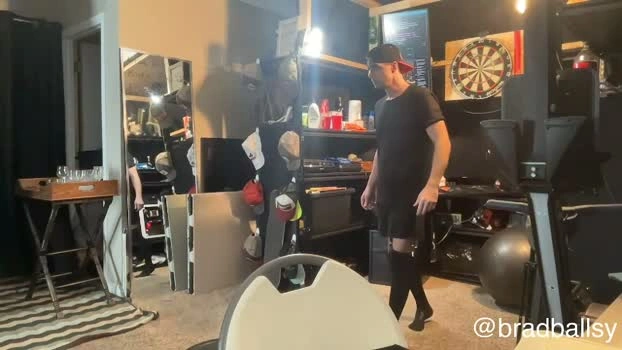 brad_bounce 19-09-2026 Male Show Download Video