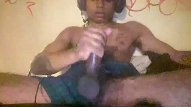 chitarzan 19-09-2026 Male orgasm legs Video