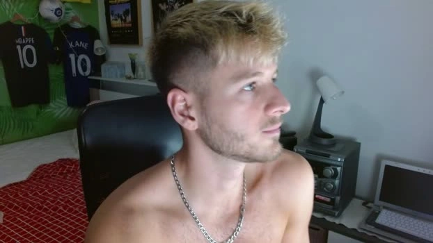freddy_star 18-09-2026 Male sexy Ass Video