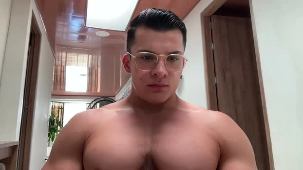 maximohoot 18-09-2026 Male big hard Video